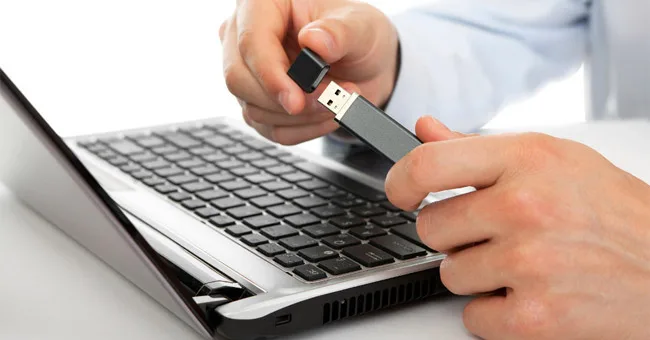 Sử dụng USB làm RAM ảo cho máy tính? Nên hay không ?